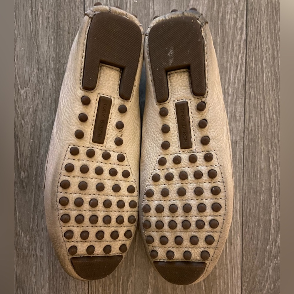 Tory Burch Kira Driver Flats - Picture 3 of 7